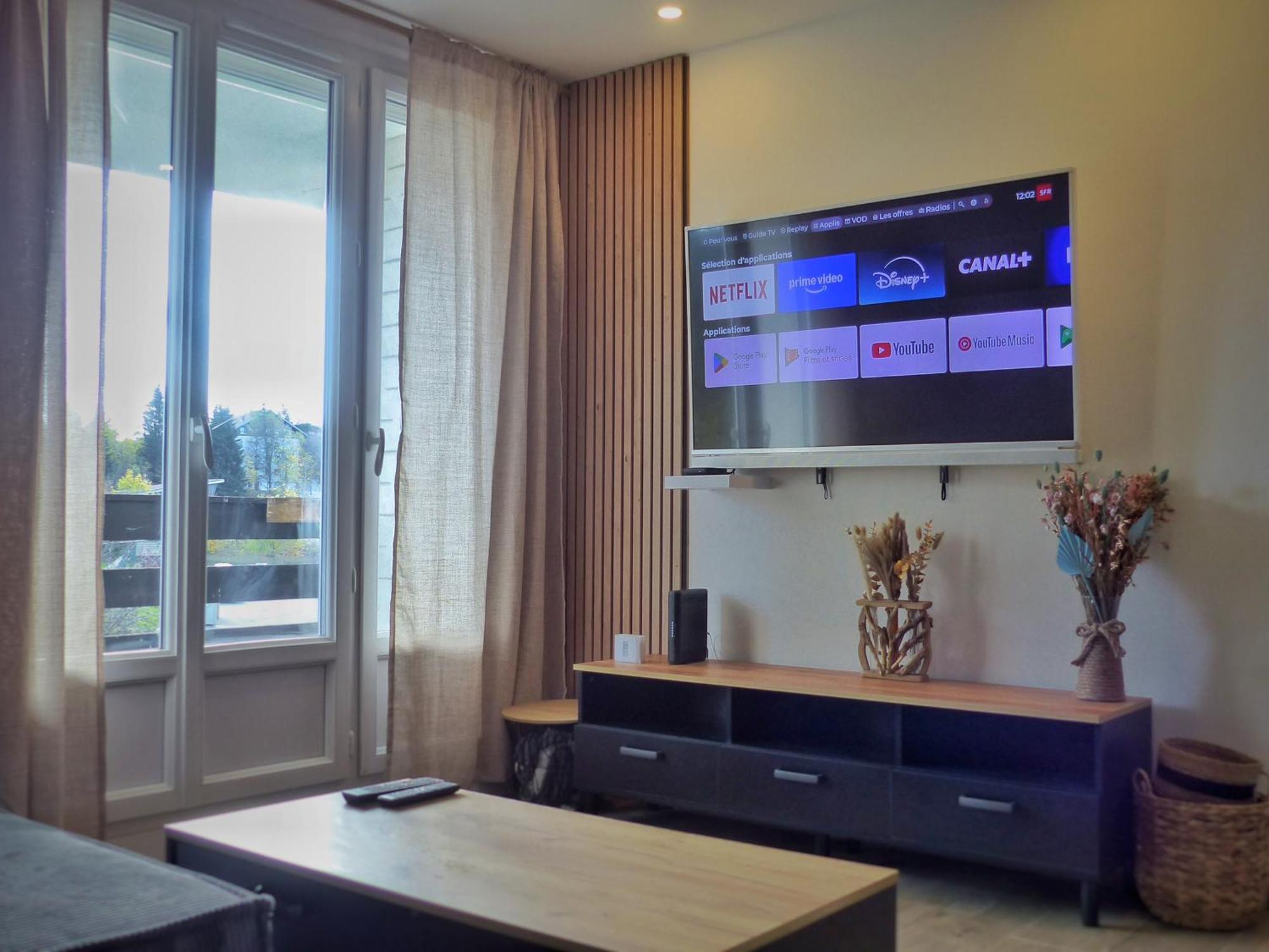 Du Apartment